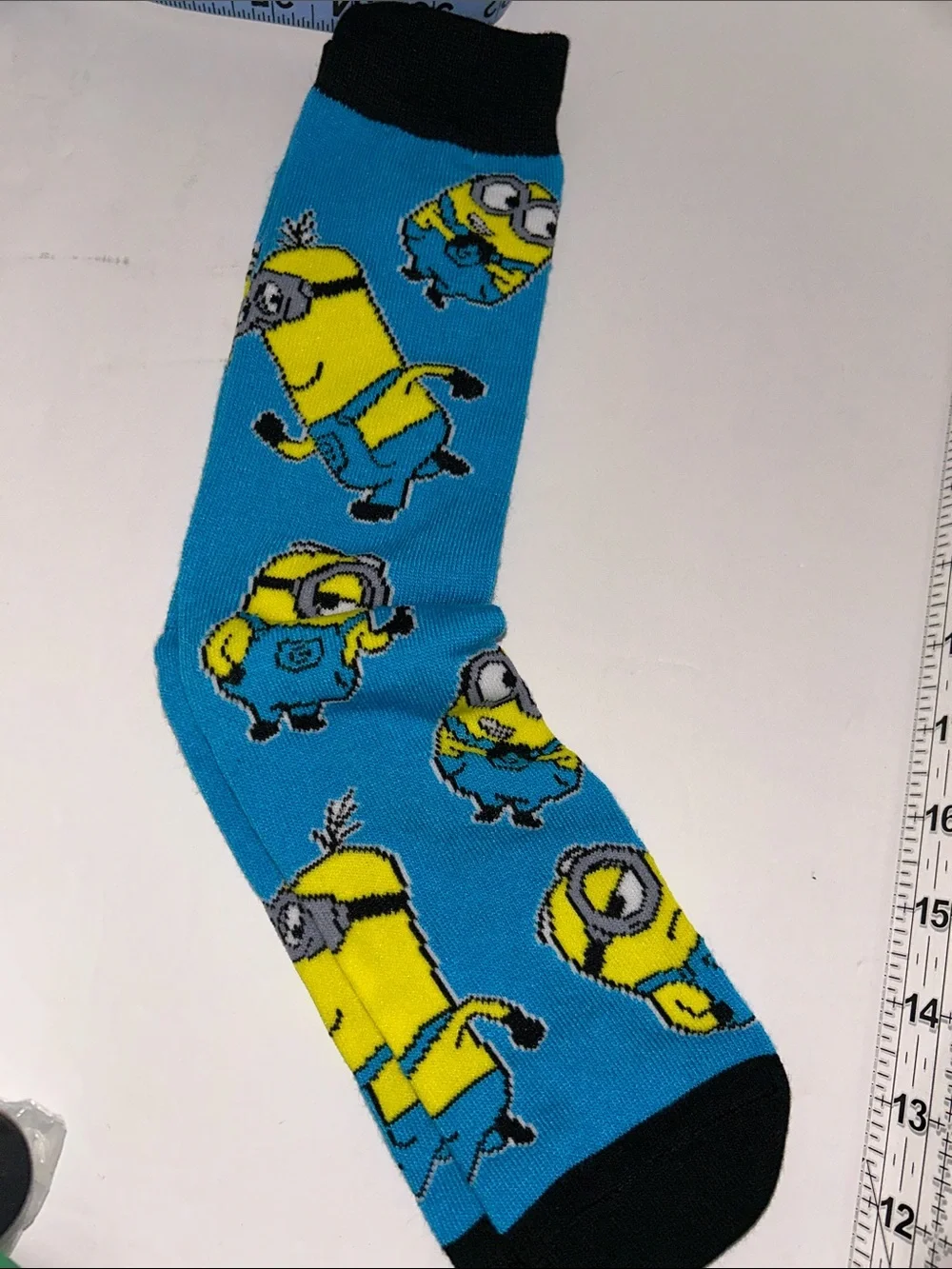 New Minions Crew Socks Shoe Size 6-12